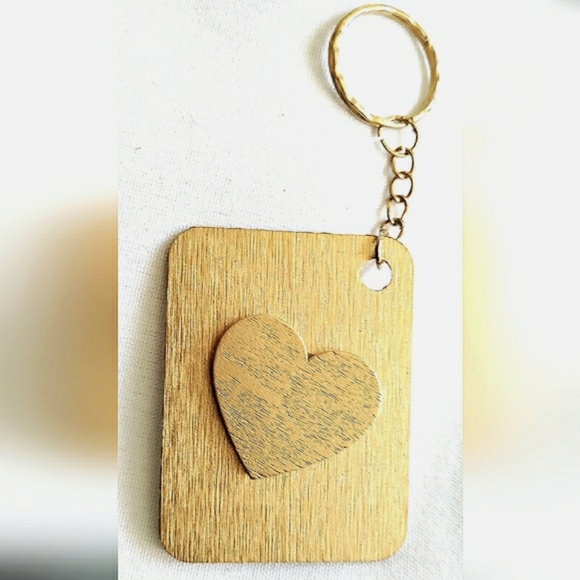 NEW Handmade Keychain Bag Tag! Italian Textured Wood. "I LOVE My Bag" Wood Heart - Picture 5 of 6